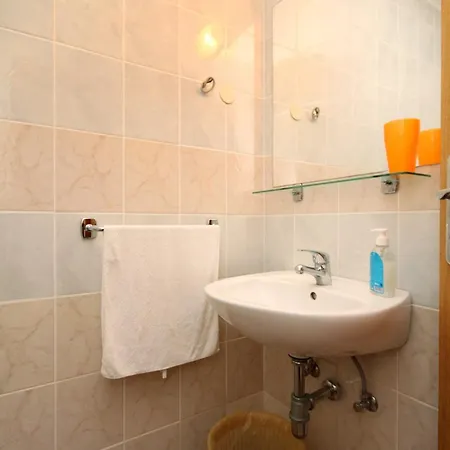 Гостевой дом Apartments And Rooms By The Sea Slano, Dubrovnik - 2682 3*